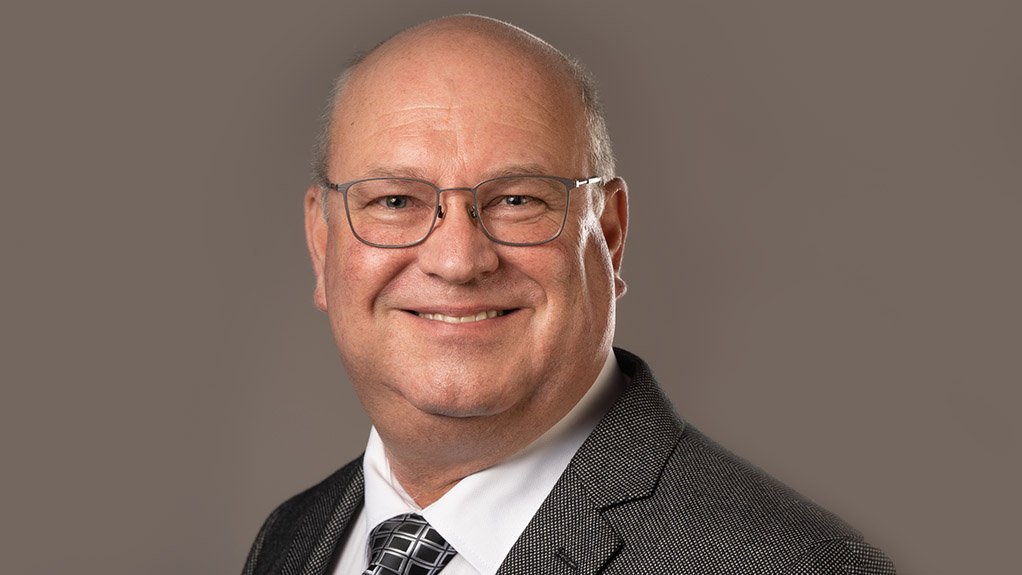 Dirk Lourens is stepping down as Raubex COO