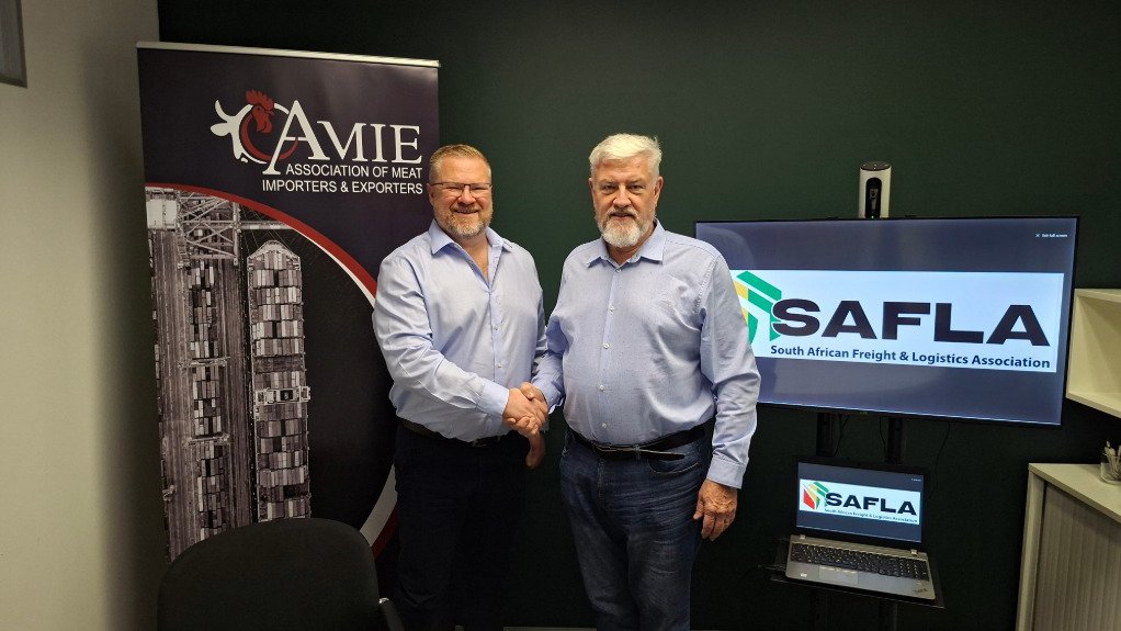Safla vice-chairperson Jonathan McDonald and Amie SA CEO Paul Matthew