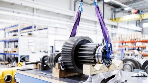 AFTERMARKET SUPPORT
Dedicated technical support and aftermarket services help customers maximise equipment availability and performance.
