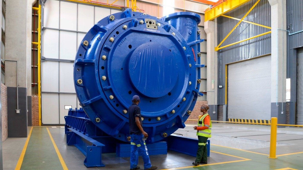 SLURRY PUMPS
The WARMAN slurry pump range remains widely used for handling abrasive and high-density slurries.
