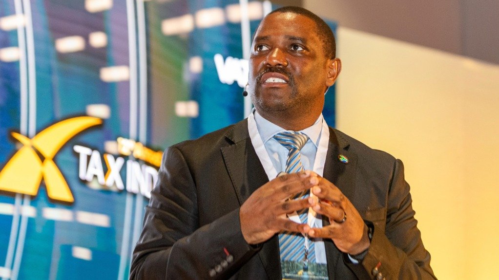 SARS Commissioner Dr Johnstone Makhubu
