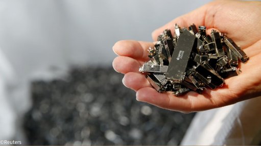 Tungsten scrap metal