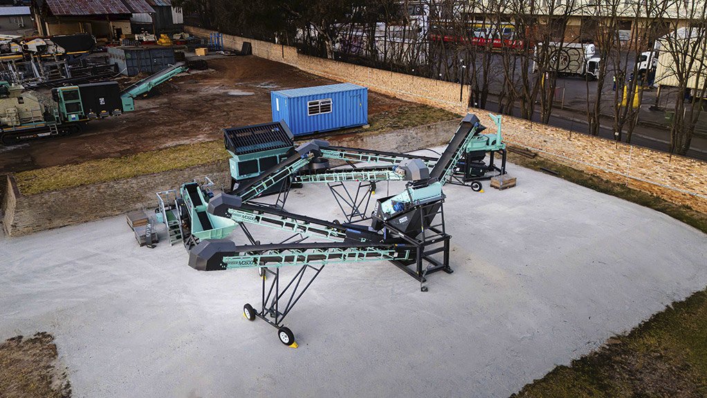 Image of Pilot Crushtec modular sand-making plants