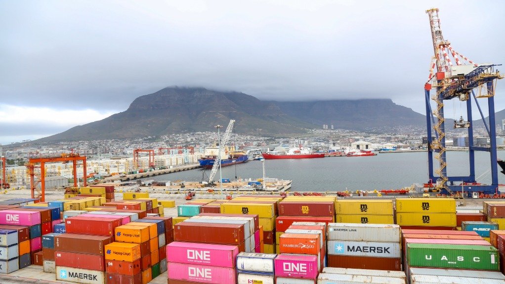 The container terminal at the Port of Cape Town