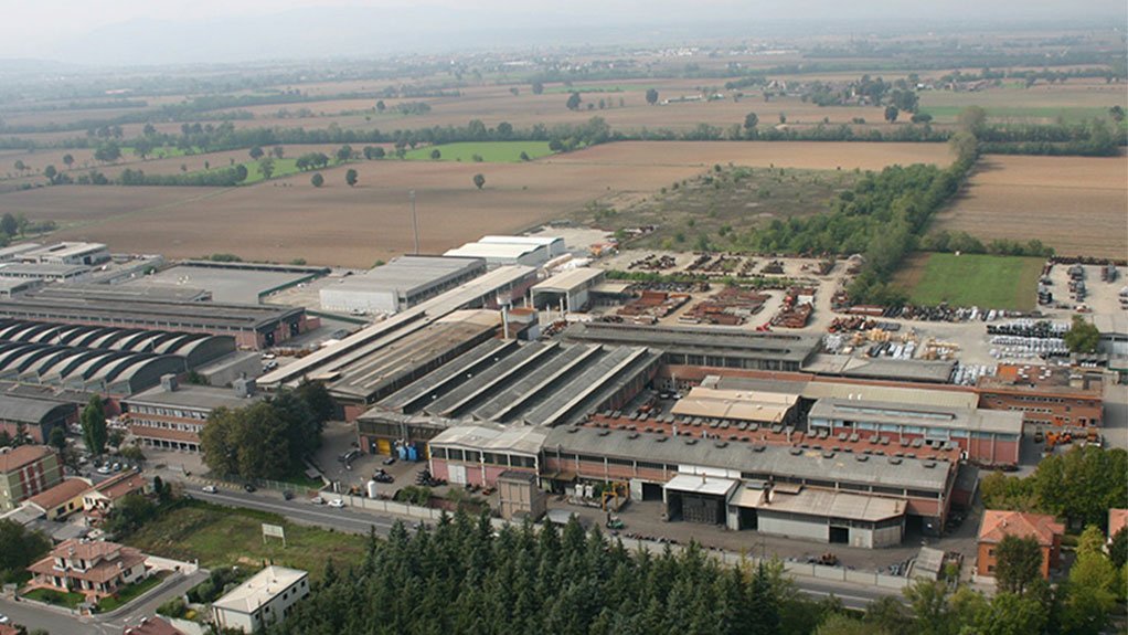 MANUFACTURING BASE Tectubi Raccordi has manufacturing facilities in Italy, Spain and China. Pictured here is the head office and plant in Piacenza, Italy.
