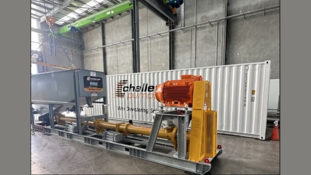 READY FOR SHIPPING
Challenge Pumps’ pump system staged alongside a shipping container in a workshop
