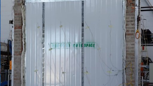 FIREWALL
Kwikspace’s Kwik Fire Wall Panel is BS EN 1365-1:2012 standard certified
