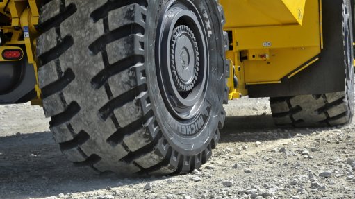 UPPING TYRE PERFORMANCE Michelin Better Mining offers a comprehensive approach to mining operations across Africa to deliver measurable outcomes 