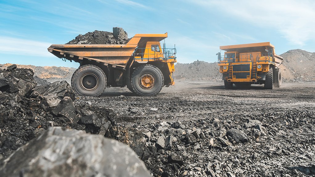 Mining production decreased by 4% y/y in June
