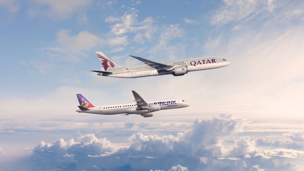 Aeroplanes operated by Qatar Airways and Airlink
