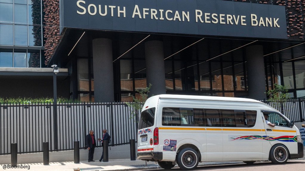 A taxi parked in front of the South African Reserve Bank offices