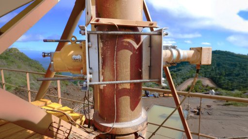 UNAFFECTED ecause the measurement is independent of many changing physical properties of the slurry and the hardware sits outside the pipe, it remains reliable where abrasive solids, corrosion and temperature swings can defeat conventional instruments