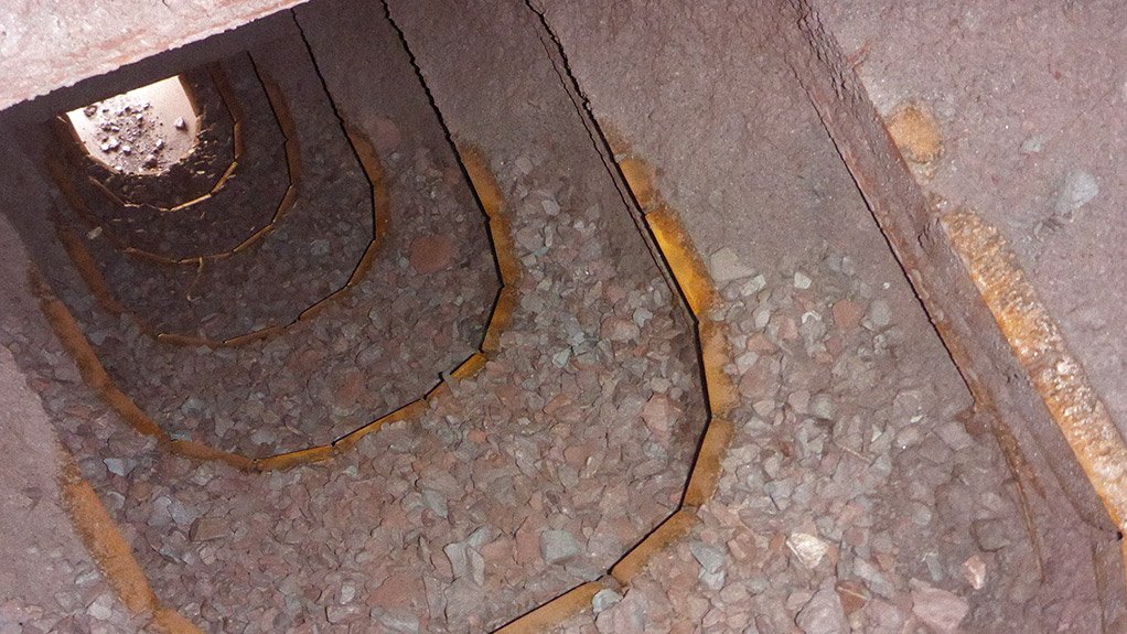 Weba Chute Systems incorporates replaceable wear lips to protect the transfer chute shell from abrasion, extending service life while simplifying maintenance