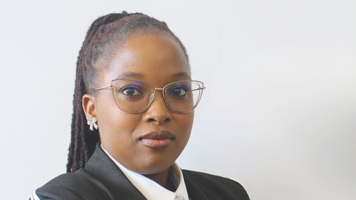 Itumeleng Tackles Challenges On And Off The Rails