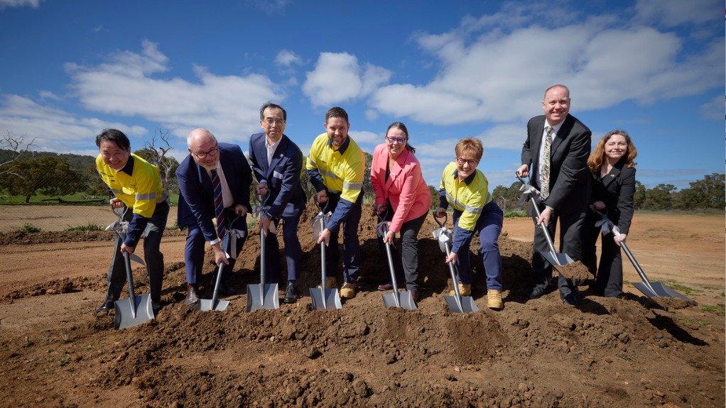 Government and corporate officials break ground at Alcoa's new gallium plant