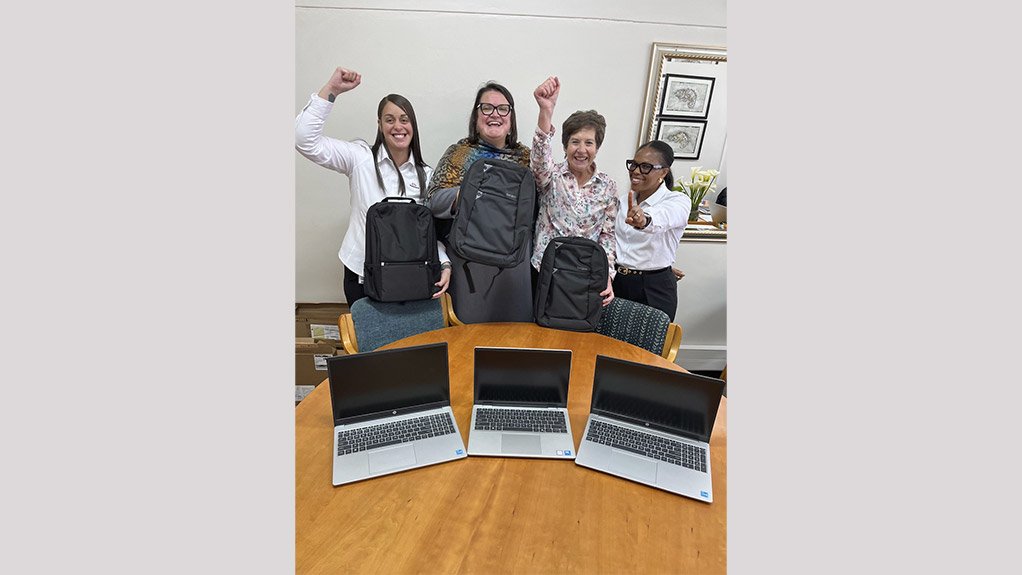 Engen Tierberg supports learning at Parow East Primary School with new laptops and whiteboards