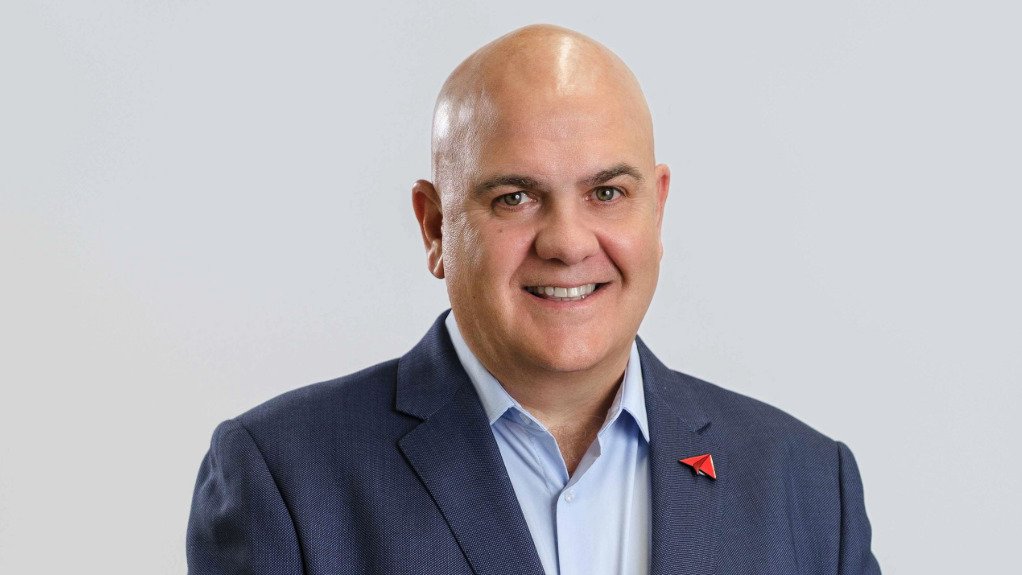 Andrew König