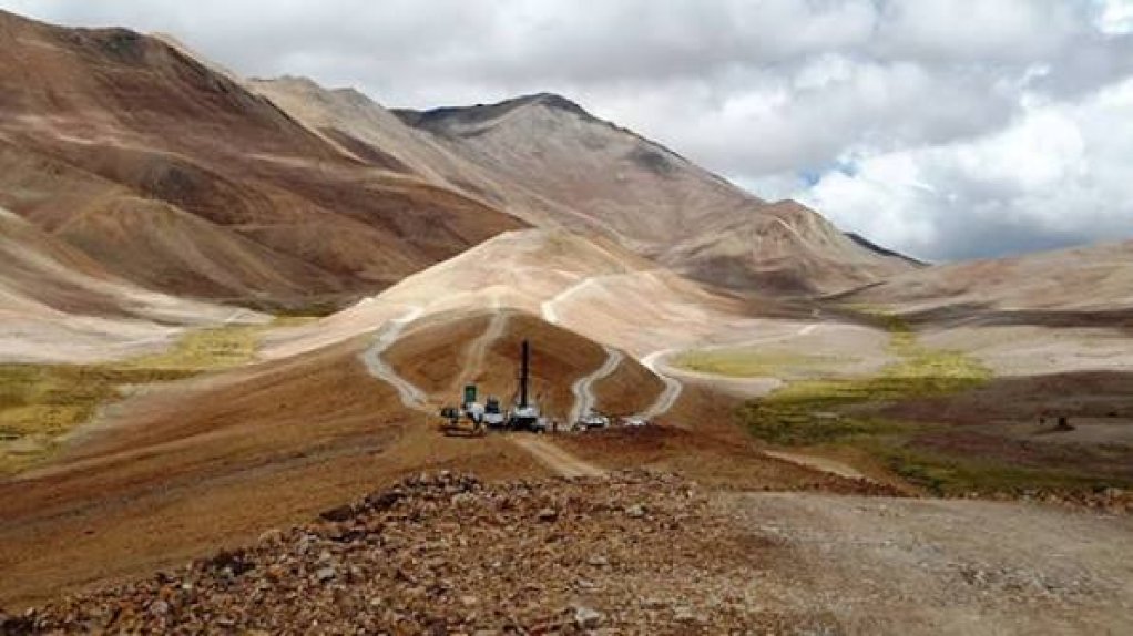 Los Azules project area