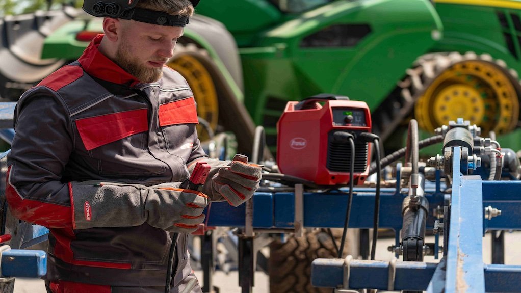Fronius and B.E.D bring next-generation, energy-efficient welding technology to Electra Mining Africa