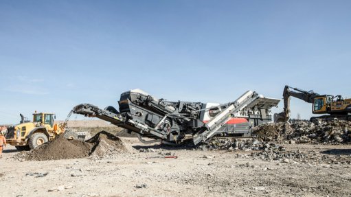 The above image depicts the Lokotrack LT400RS mobile impact crusher