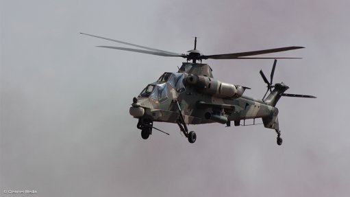 A Rooivalk helicopter