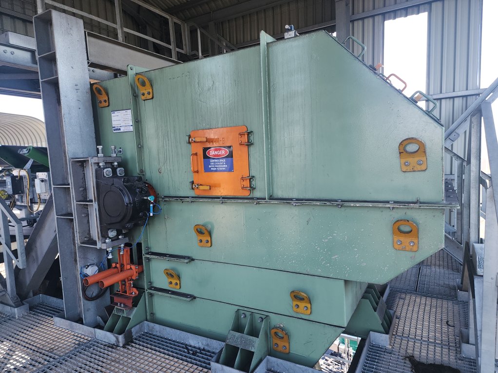 Image of a Weba Chute Systems head chute
