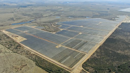 SOLAR TRADING: The 50 MW Ilikwa PV Facility, built by Mainstream Renewable Power near Parys in the Free State, and which is owned by Mainstream (70%) and Investec (30%), has entered into commercial operation. Licenced electricity traderEnergy Exchange of Southern Africa, itself owned by Rand Merchant Bank and Remgro, has entered into a long-term power purchase agreement to buy half of the electricity generated, which will be re-sold to commercial and industrial customers.