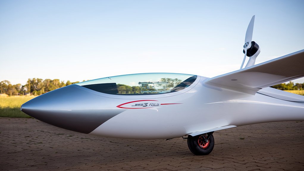 From childhood garage to the forefront of sailplane engineering