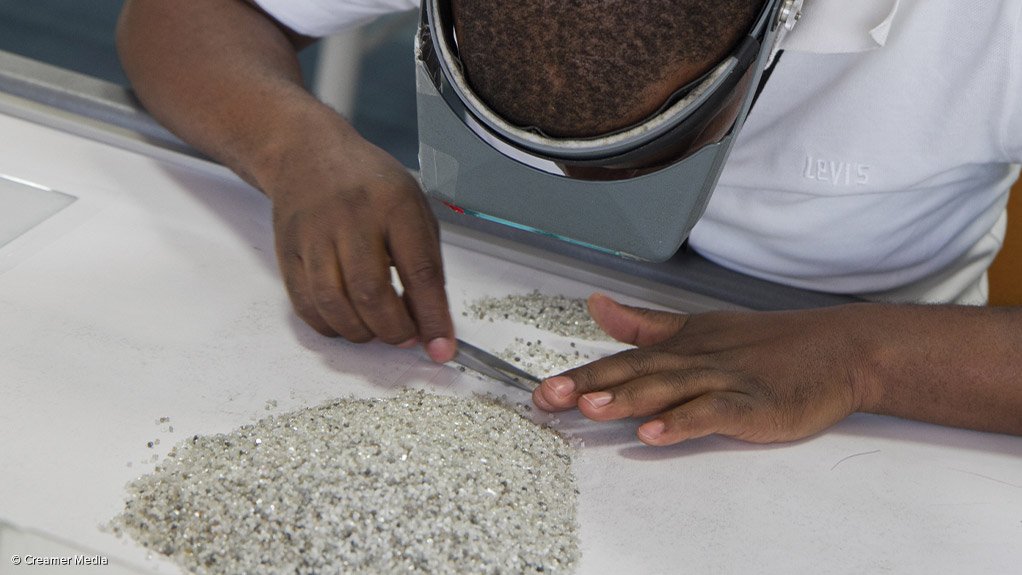 Diamond sorting in Botswana