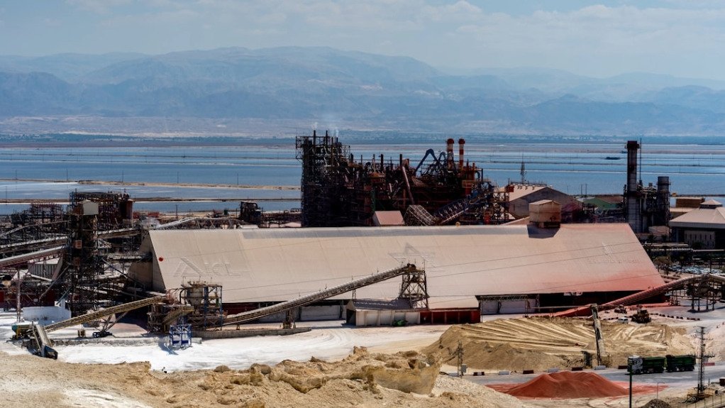 The Fekola Regional which is expected to ramp up operations through the end of 2027