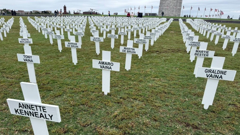 White Cross Project turns to Union Buildings after Washington vigil