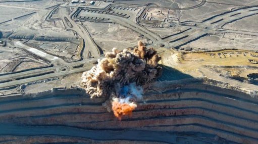 Pit blast at Centinela mine