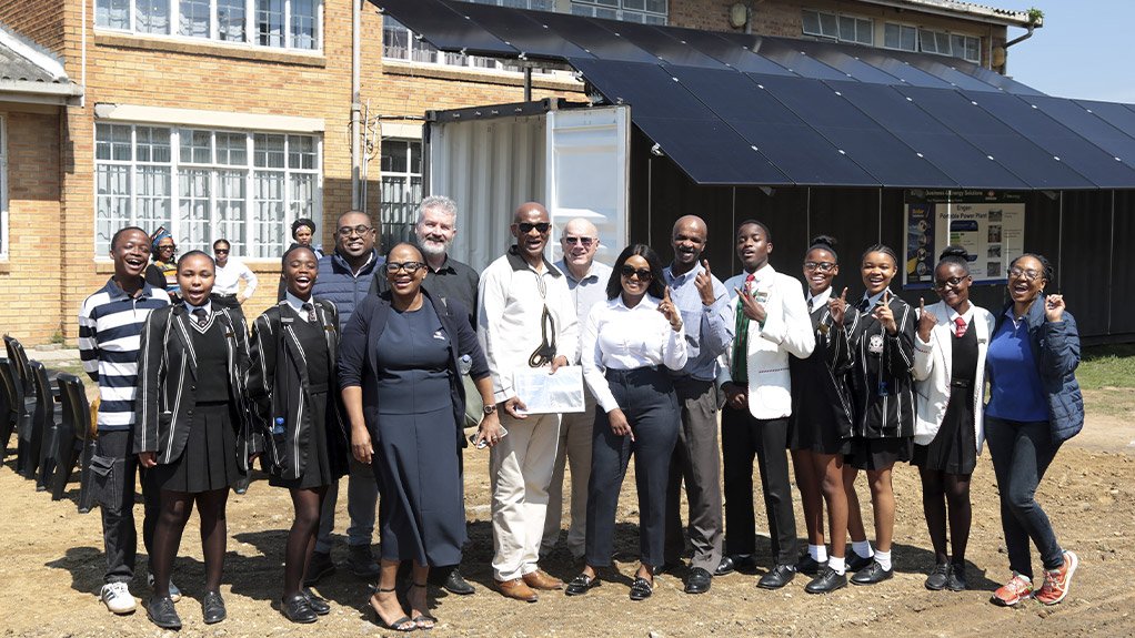 Engen strengthens STEM education at Ebenezer Majombozi High School with solar power