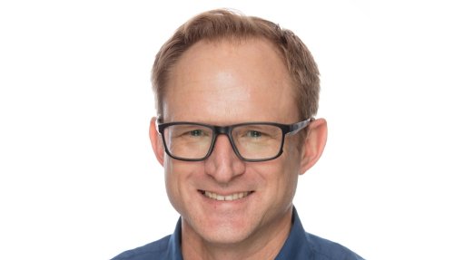 An image of Dr Chris van Straten