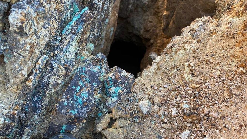Image of Pilot Mountain tungsten ore