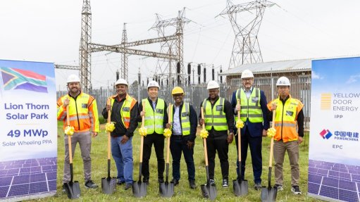 An image of Lion Thorn Solar Park groundbreaking 