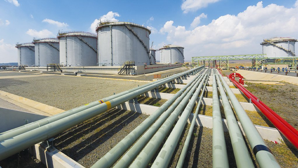 Transnet Pipelines has invited private entities to bid to operate and maintain five strategic fuel storage facilities located in three provinces for lease terms of not less than ten years. The inland facilities include the Bethlehem, Kroonstad and Magdala liquid petroleum depots in the Free State, the Ladysmith fuel storage facility in KwaZulu-Natal and the Standerton petroleum depot in Mpumalanga. The bid submission deadline has been set as December 4.