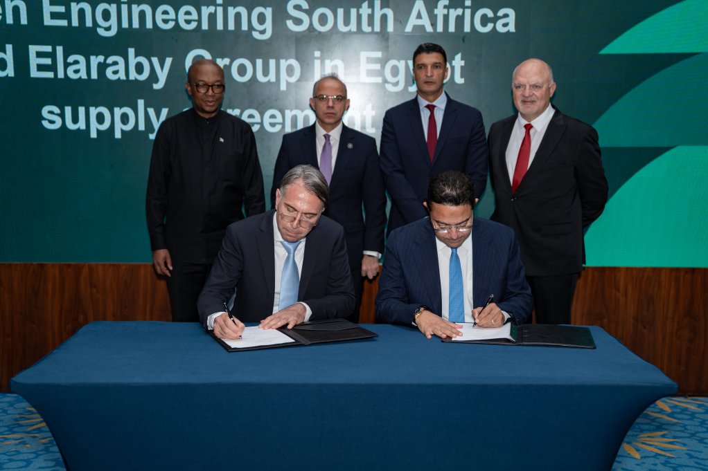 Malben Engineering’s Luca Smargiasso and the Elaraby Group’s Mohamed A El Araby signed a MoU in Alamein on October 2, at a ceremony witnessed by dignitaries including South Africa’s Trade, Industry and Competition Minister Parks Tau and Egypt’s Investment and Foreign Trade Minister Dr Mohamed Farid Saleh.
