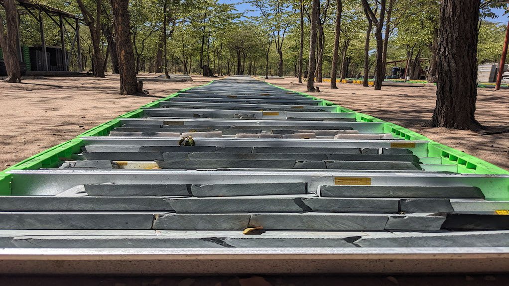 Image of drill samples from the Dokwe project