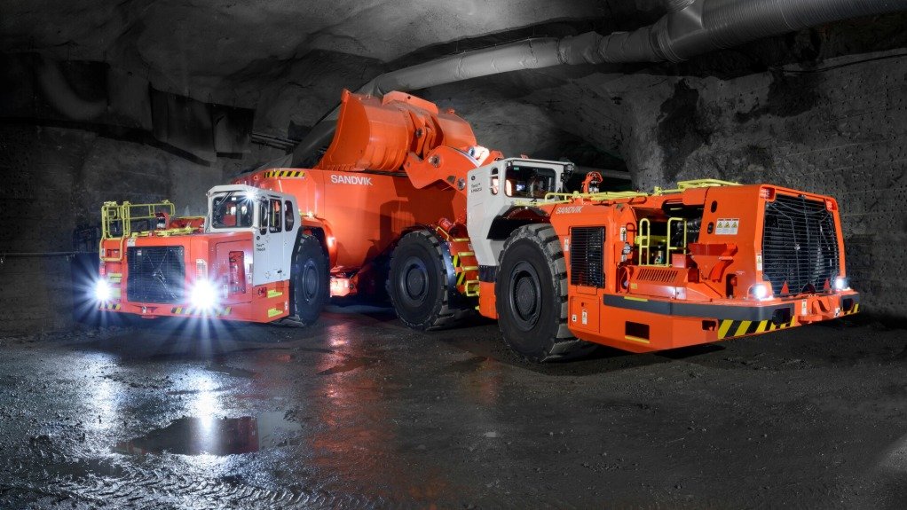 Sandvik Toro loader and Toro truck