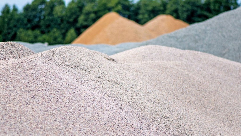 Mineral sands at the Donald project site