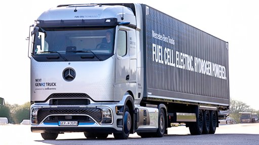 Platinum-catalysed hydrogen fuel cell heavy-duty mobility.
