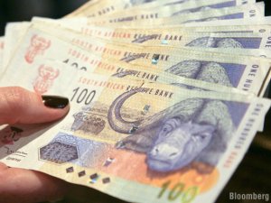 Rand may strengthen when labour unrest gets resolved