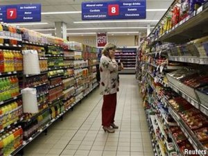 SA consumer spending likely to remain subdued into 2013, economist warns
