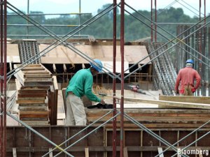 Third-quarter unemployment rises to 25.5%