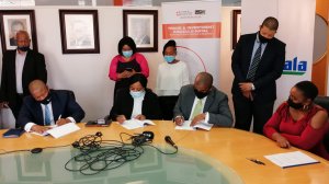 KZN MEC for EDTEA Nomusa Dube-Ncube signed signing MoU with The SA Technicians Association and Ithala Bank