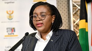 Image of Human Settlements Minister Mmamoloko Kubayi 