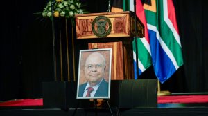 Tributes to Gordhan paint him as a ‘true public servant’ and ‘warrior against corruption'