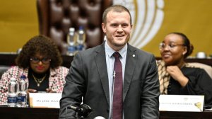 Committee chairperson Ian Cameron