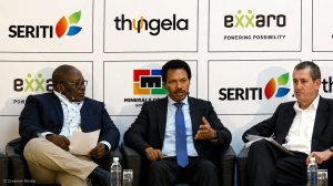 Allen Makamure, Moses Madondo, Bernard Swanepoel.